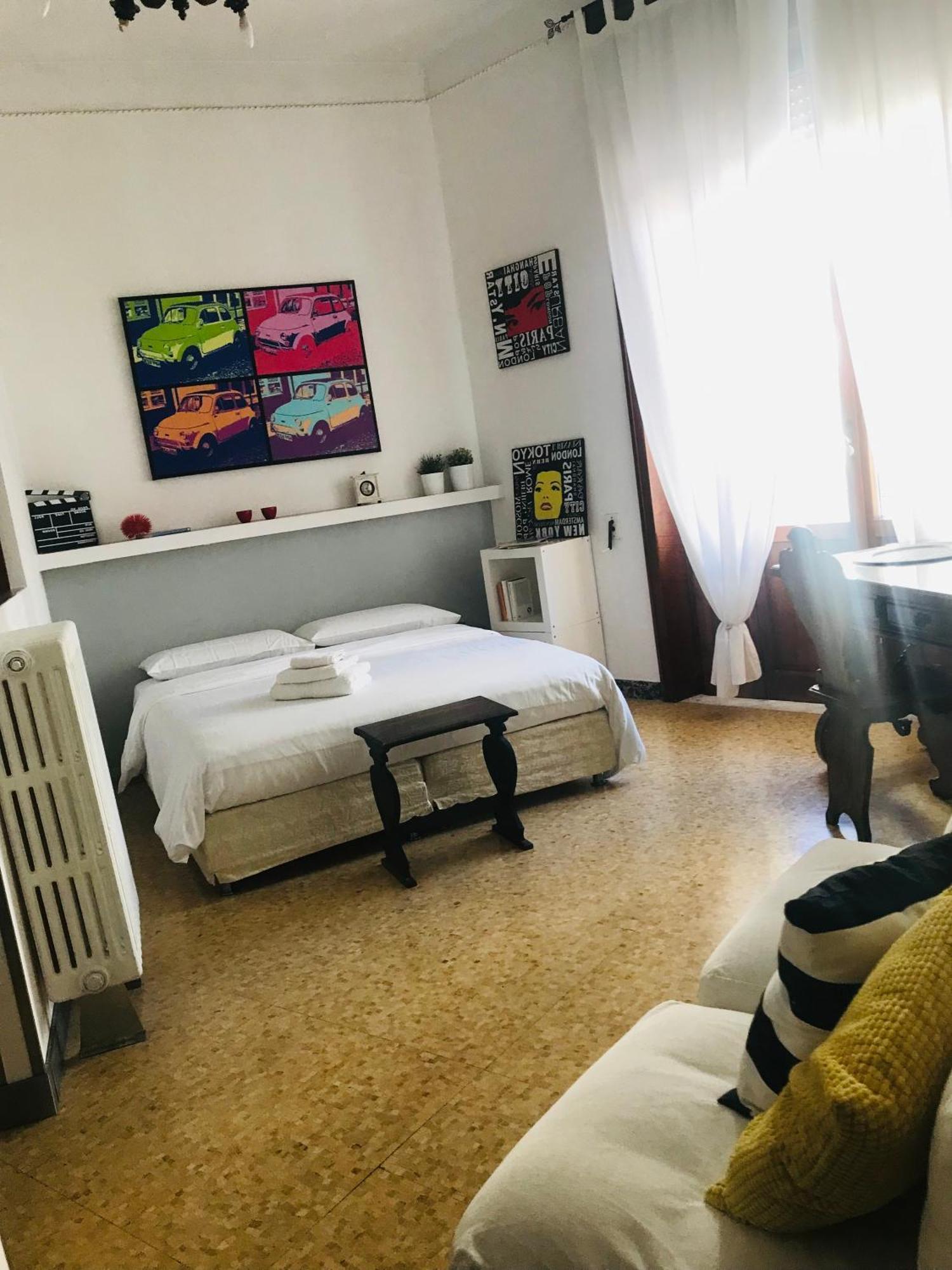 レッチェ Donna Franca Bed & Breakfast エクステリア 写真